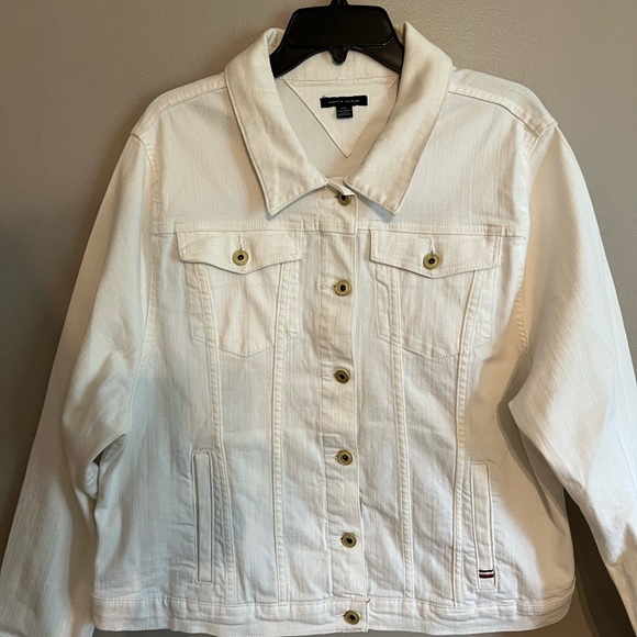 Tommy Hilfiger Jackets & Blazers - Tommy Hilfiger White Jean Jacket Classic Denim Style
